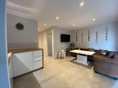 Location Appartement 7 pices VILLEURBANNE 69100