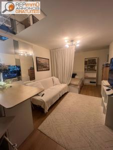 Location Appartement PARIS-18EME-ARRONDISSEMENT 75018