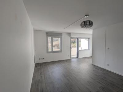Vente Appartement 3 pices VILLEFONTAINE 38090