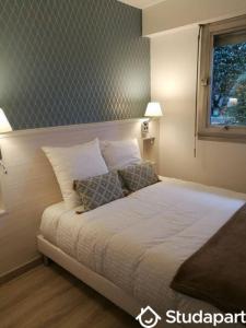 Location Appartement 3 pices PARIS-15EME-ARRONDISSEMENT 75015