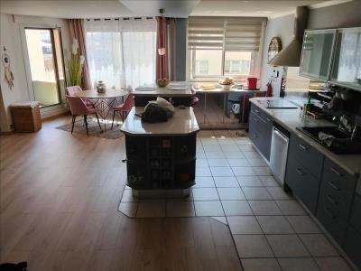 Location Appartement 3 pices SURESNES 92150