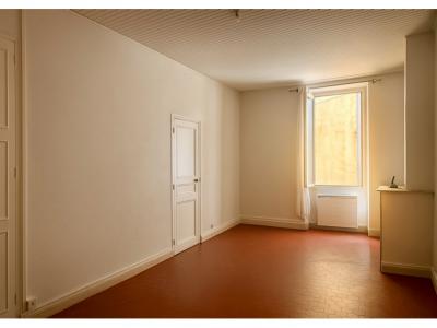 Vente Appartement 3 pices SAINT-MAXIMIN-LA-SAINTE-BAUME 83470