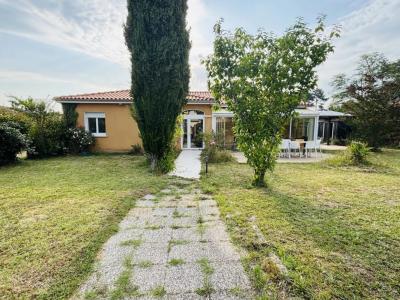 Location Maison 6 pices SAINT-JULIEN-EN-BORN 40170