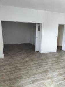 Location Appartement 5 pices VERNEUIL-EN-HALATTE 60550