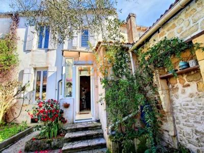 Vente Maison SAINT-JEAN-D'ANGELY 17400