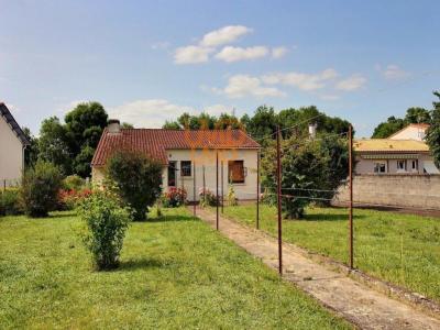 Vente Maison 6 pices SAINT-JEAN-D'ANGELY 17400