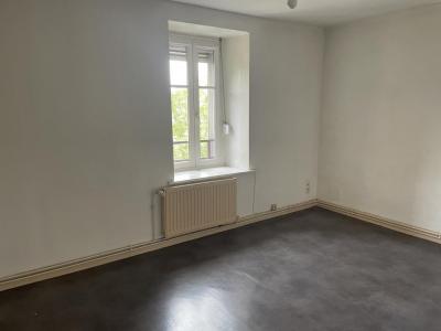 Location Appartement 2 pices CHARLEVILLE-MEZIERES 08000