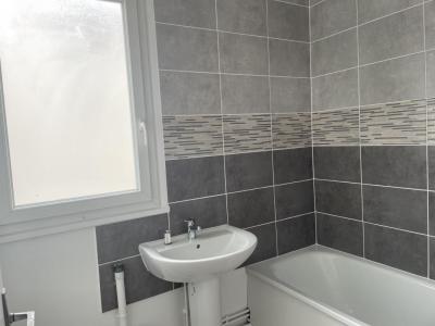 Location Appartement 3 pices CHARLEVILLE-MEZIERES 08000
