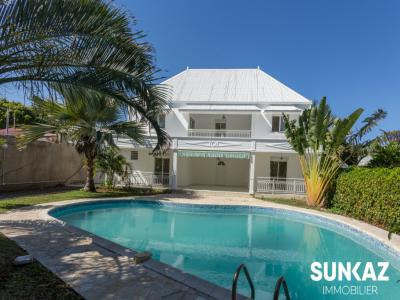 Location Maison 6 pices SAINT-PIERRE 97410