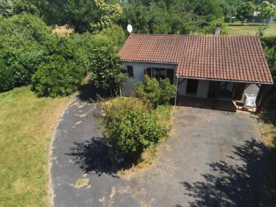 Vente Maison 4 pices CHAMPAGNE-MOUTON 16350
