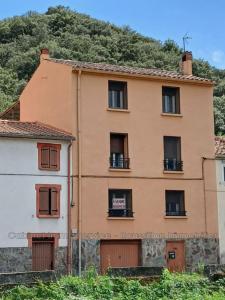 Vente Maison 6 pices AMELIE-LES-BAINS 66110