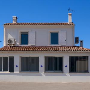 Vente Maison 4 pices ROVE 13740
