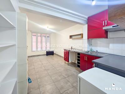 Location Appartement 2 pices PARIS-18EME-ARRONDISSEMENT 75018