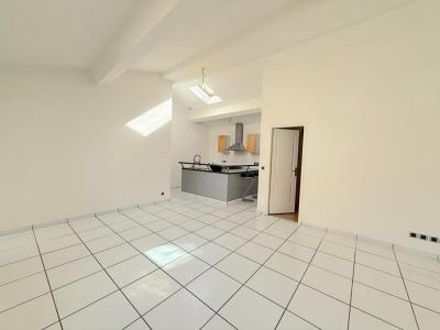 Location Appartement 3 pices SAINT-ANDRE-DE-CUBZAC 33240