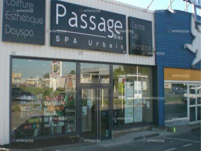 Location Local commercial CAPINGHEM 59160