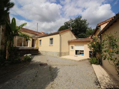 Vente Maison 9 pices SAINT-GENEST-D'AMBIERE 86140