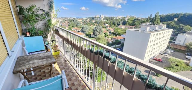 Vente Appartement 4 pices OULLINS 69600