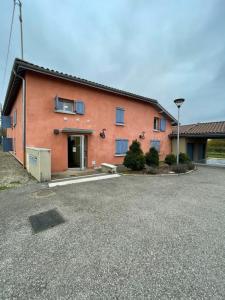 Location Appartement 3 pices MEZERIAT 01660