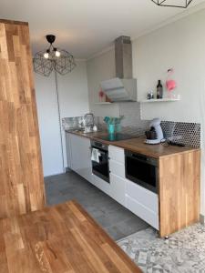 Location Appartement 6 pices BRON 69500