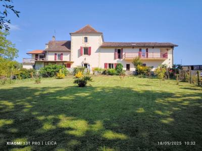 Vente Maison 9 pices POYARTIN 40380
