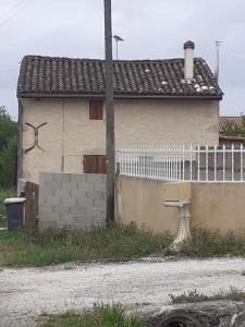 Location Maison 3 pices ARBIS 33760