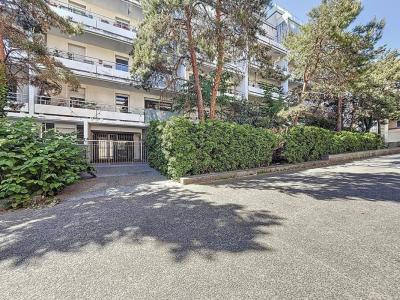 Vente Appartement VILLEJUIF 94800
