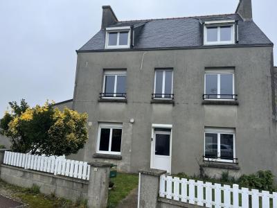 Vente Maison 9 pices POULDREUZIC 29710