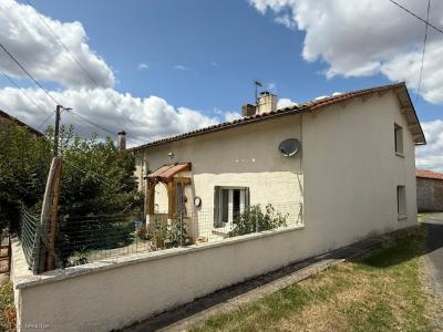 Vente Maison 5 pices CIVRAY 86400