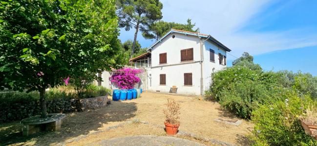 Vente Maison 5 pices CLAVIERS 83830