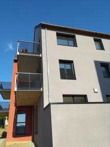 Location Appartement 4 pices SAINT-ERBLON 35230