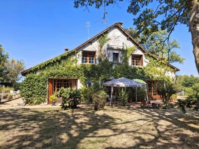 Vente Maison 8 pices SAINT-REMY 24700