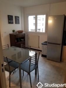 Location Appartement MONT-SAINT-AIGNAN 76130