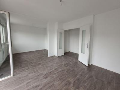 Vente Appartement 4 pices VAULX-EN-VELIN 69120
