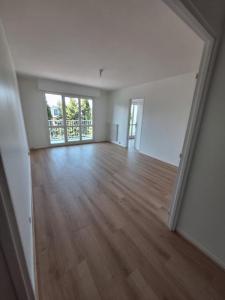 Vente Appartement 3 pices NOISY-LE-GRAND 93160
