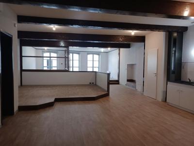Location Appartement 2 pices LONS-LE-SAUNIER 39000