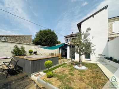 Vente Maison 7 pices CHATEAUNEUF-SUR-CHARENTE 16120