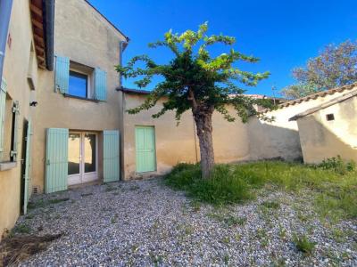 Location Maison 5 pices SAINT-SATURNIN-LES-AVIGNON 84450