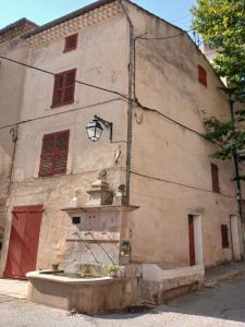 Vente Maison 5 pices MONTFORT-SUR-ARGENS 83570