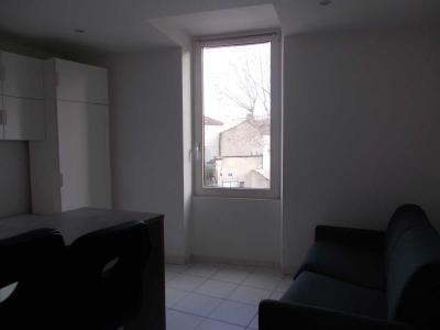Location Appartement CADENET 84160