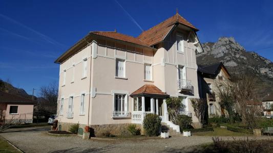 Vente Maison 7 pices CABANNES 09310