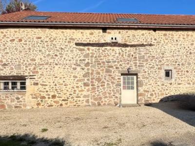 Vente Maison 4 pices SAINT-MAURICE-DES-LIONS 16500