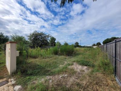 Vente Terrain ARES 33740