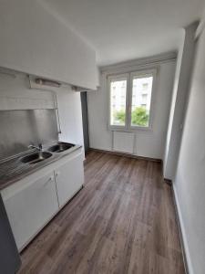 Location Appartement 3 pices ORANGE 84100