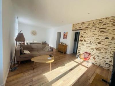 Vente Maison 8 pi�ces AVIRE 49500