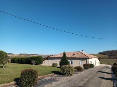 Vente Maison 7 pi�ces AUTY 82220