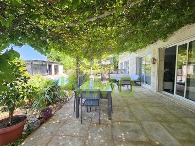 Vente Maison 6 pi�ces AIGALIERS 30700