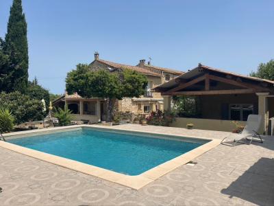 Vente Maison 8 pices TAILLADES 84300