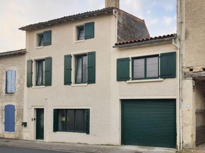 Vente Maison 7 pices AULNAY 17470