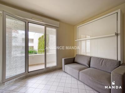 Location Appartement COURBEVOIE 92400