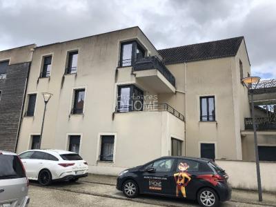 Location Appartement 3 pices GUIGNES 77390